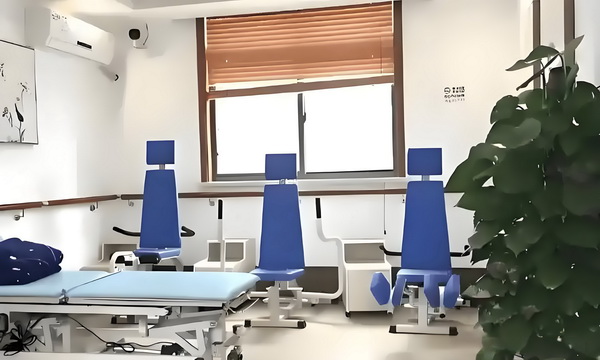 清梭行